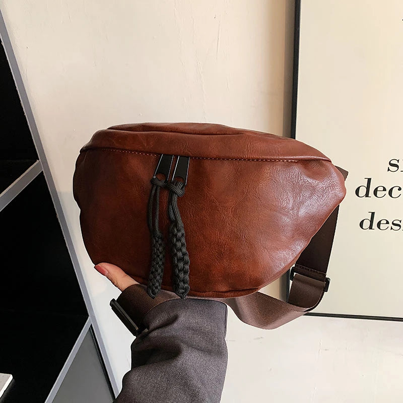 Grand sac banane en cuir tendance