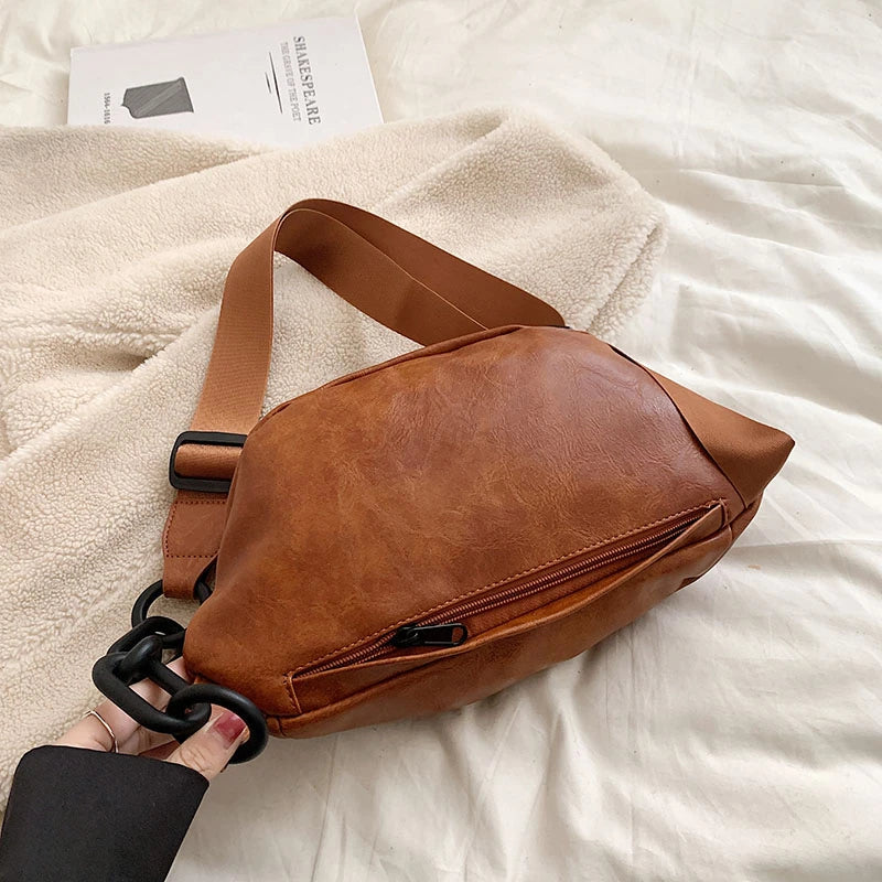 Grand sac banane en cuir tendance