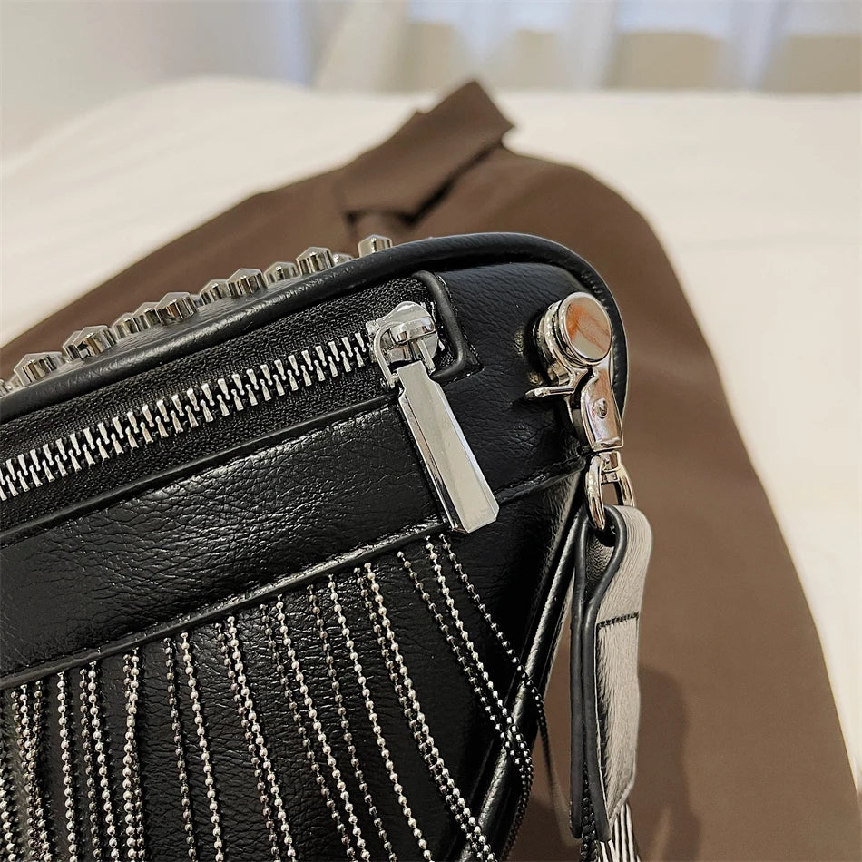 Sac banane en cuir très original & tendance