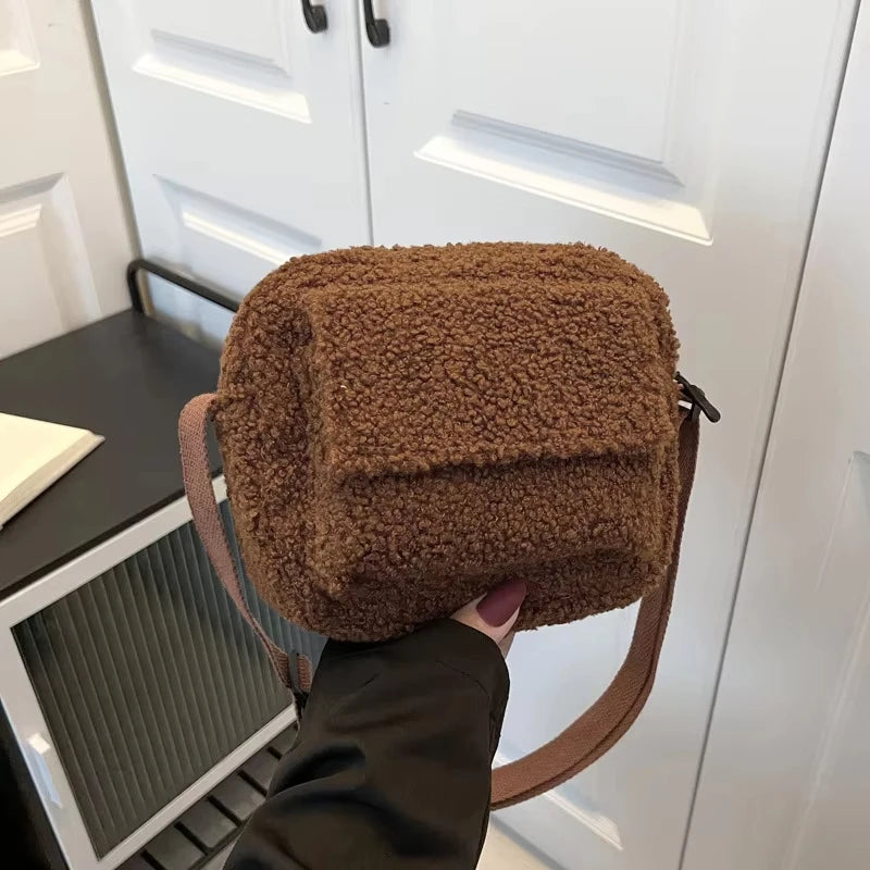 Petit sac banane velours carré