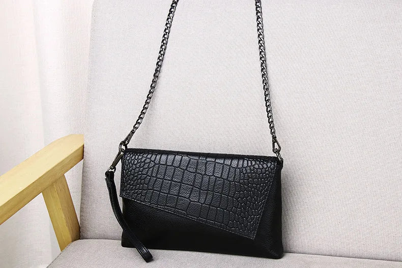 Pochette femme sac en cuir Rouge-Pourpre-Noir-ShopGET®