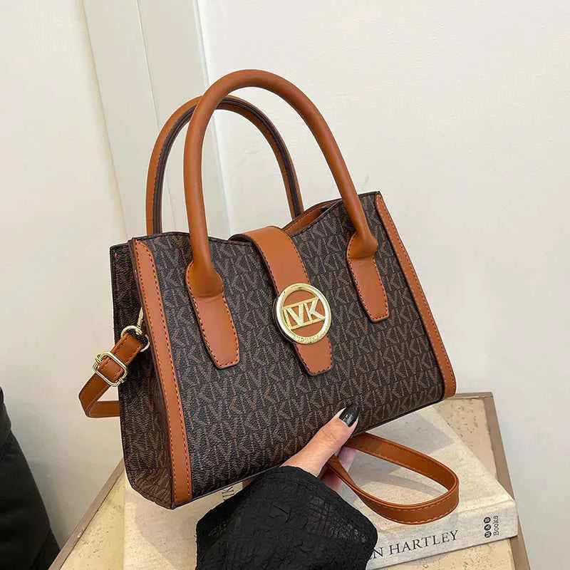 Sac cabas femme camel Camel / 25x18x7cm / Offerte-Blanc / 25x18x7cm / Offerte-Rose / 25x18x7cm / Offerte-Shopget