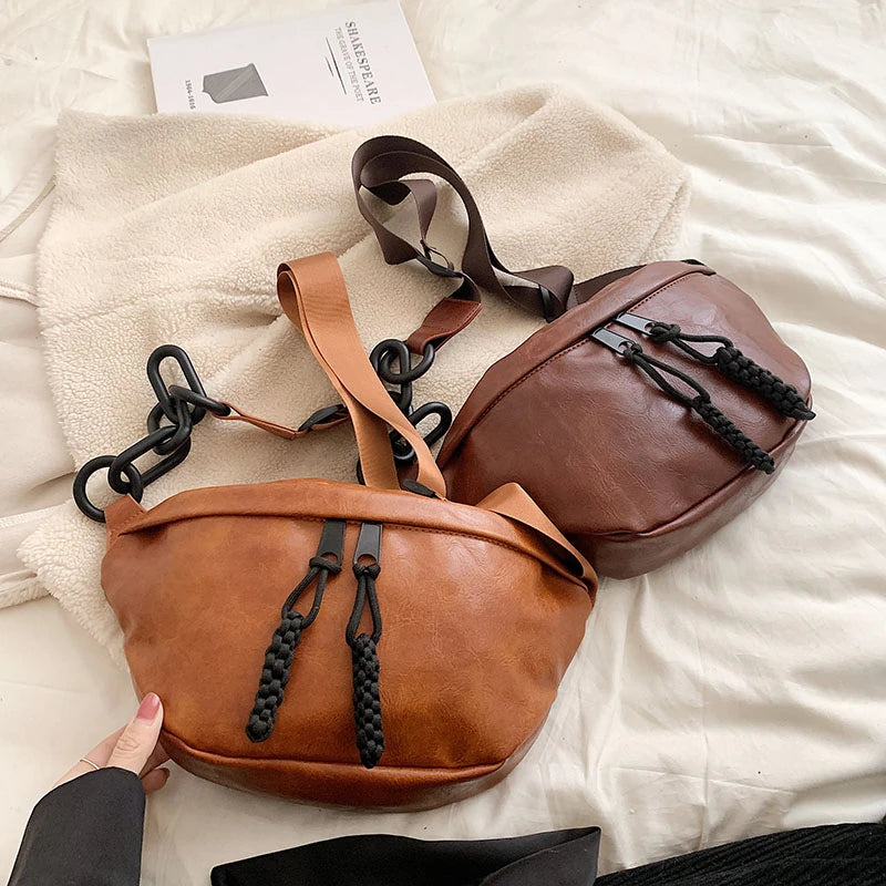 Grand sac banane en cuir tendance