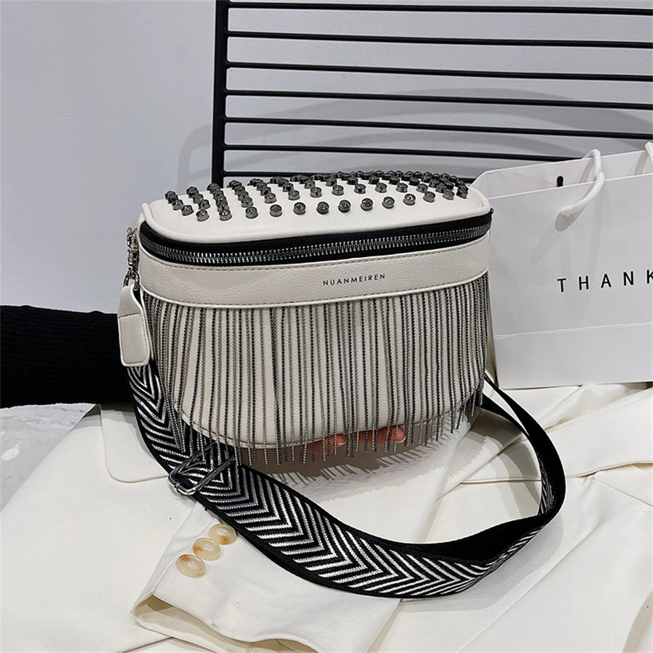 Sac banane en cuir très original & tendance
