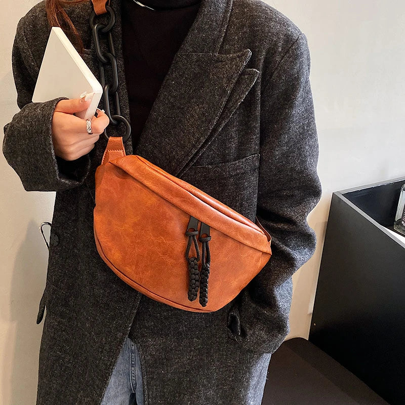 Grand sac banane en cuir tendance