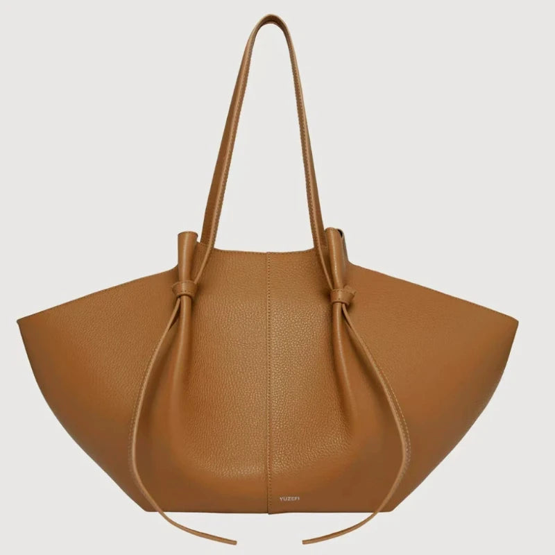 Sac cabas noir grand et large Rouge / 51cm x31cm x26.5cm-Espresso / 40.5cm x19.5cm x19cm-Rouge / 40.5cm x19.5cm x19cm-Cinnamon / 51cm x31cm x26.5cm-Noir / 40.5cm x19.5cm x19cm-Espresso / 51cm x31cm x26.5cm-Cinnamon / 40.5cm x19.5cm x19cm-Noir / 51cm x31cm x26.5cm-ShopGET®