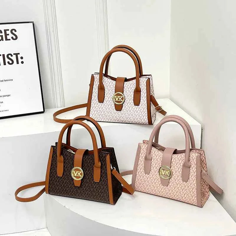 Sac cabas femme camel Camel / 25x18x7cm / Offerte-Blanc / 25x18x7cm / Offerte-Rose / 25x18x7cm / Offerte-Shopget