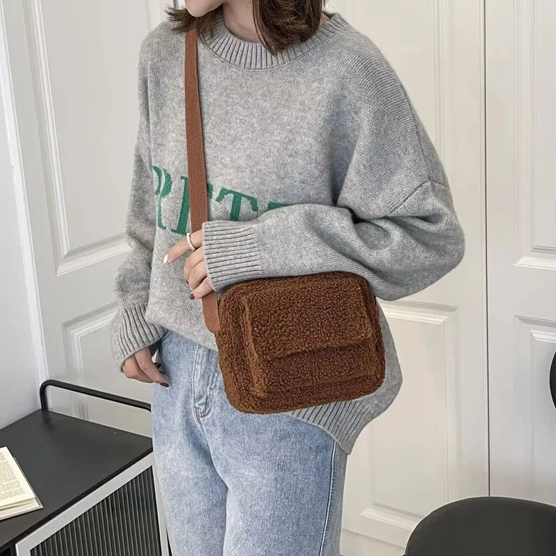 Petit sac banane velours carré