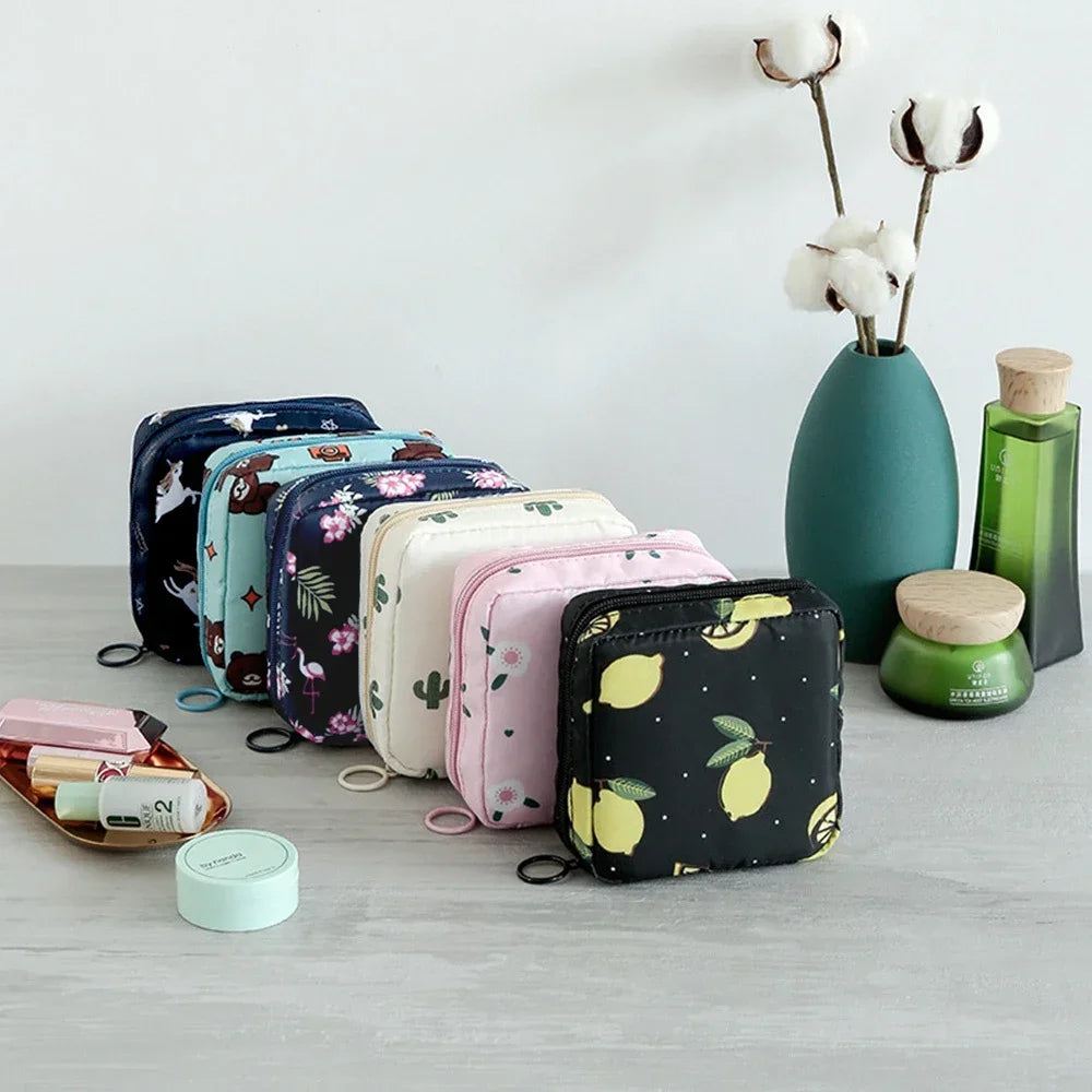 Petite trousse de toilette femme 1 compartiment - ShopGET®