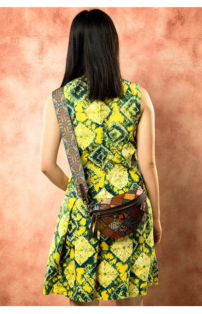 Sac banane en cuir bohémien à décor géométrique