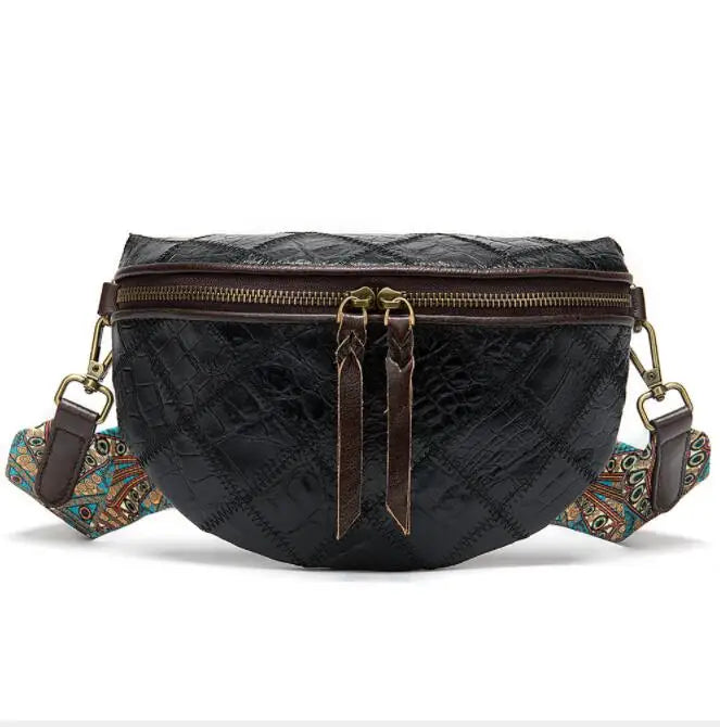 Sac banane en cuir bohémien à décor géométrique