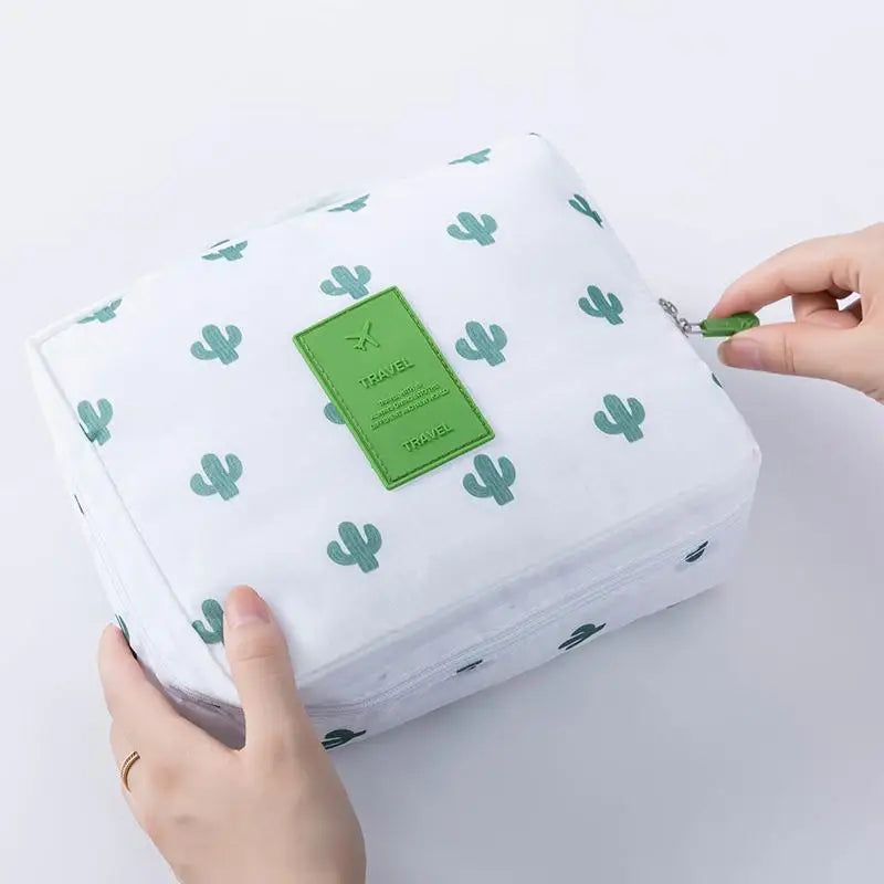 Jolie trousse de toilette femme - ShopGET®