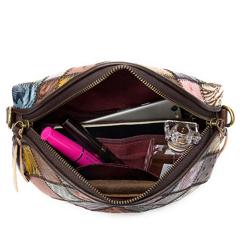 Sac banane en cuir bohémien à décor géométrique