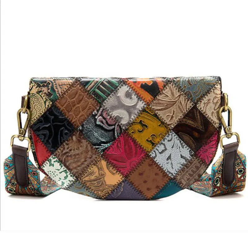 Sac banane en cuir bohémien à décor géométrique
