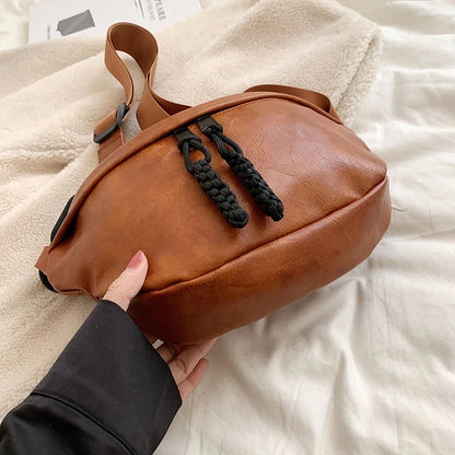 Patron sac banane en cuir pour femme