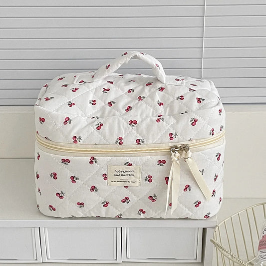 Trousse de toilette femme matelassée douce - ShopGET®